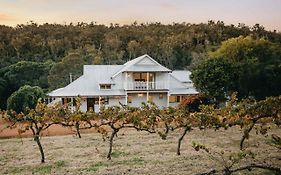 Ampersand Estates
