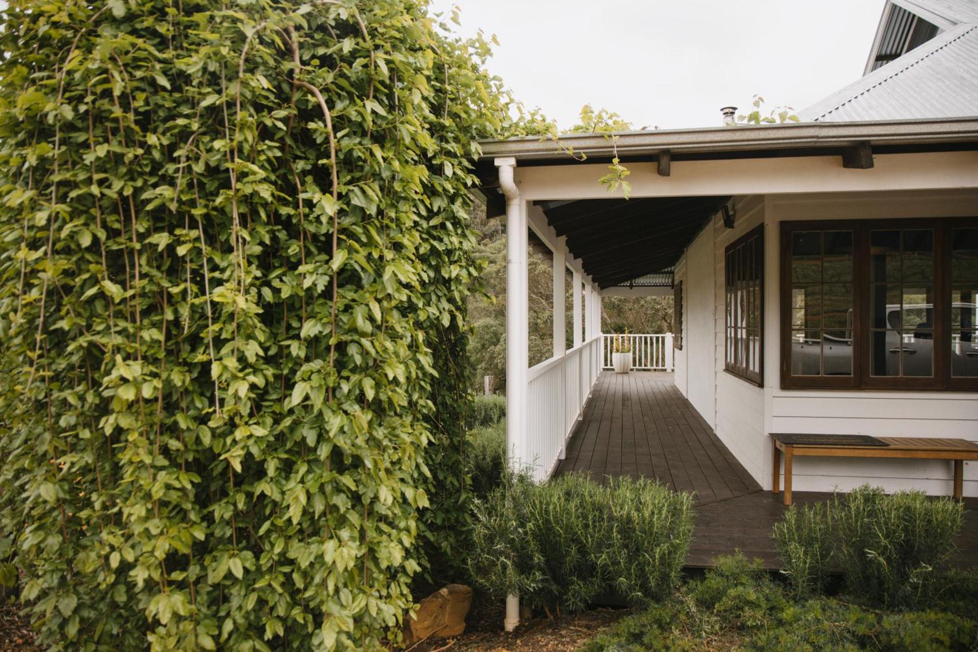 Ampersand Estates Pemberton Exterior photo